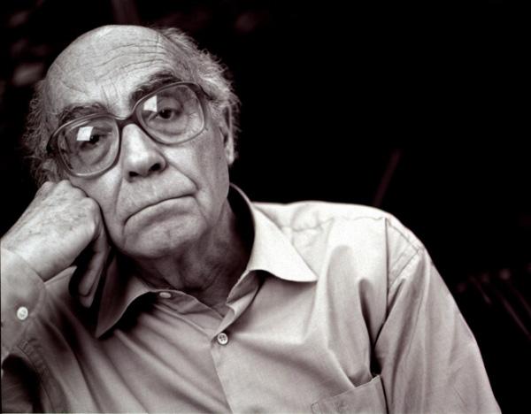 Nace José Saramago, Premio Nobel de Literatura-0