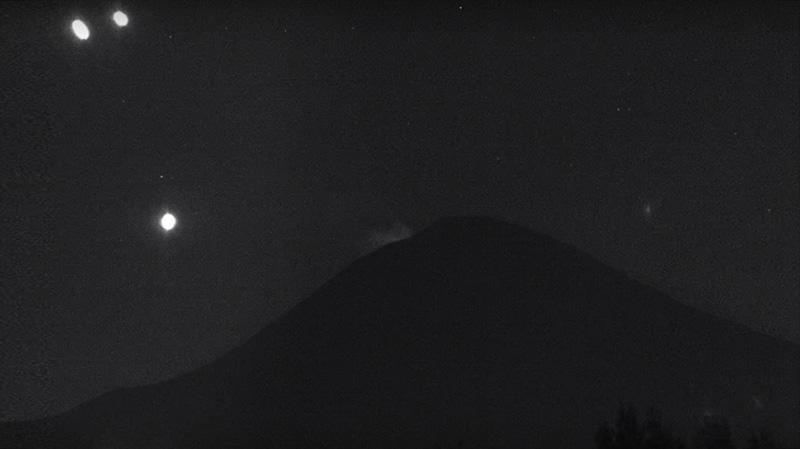 ¿Qué son las enigmáticas luces registradas en inmediaciones del volcán Popocatépetl? -0