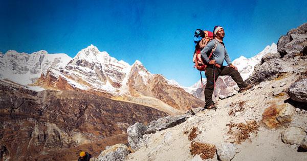Sherpas: los súper-humanos del Everest-0