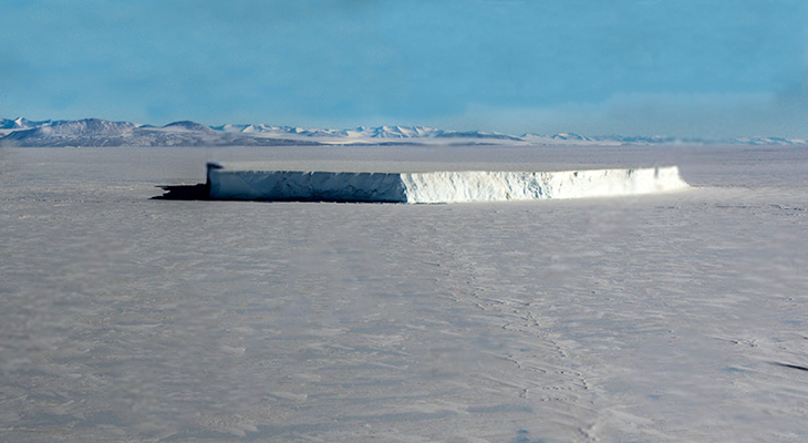 La NASA halló un extraño iceberg perfectamente rectangular-0
